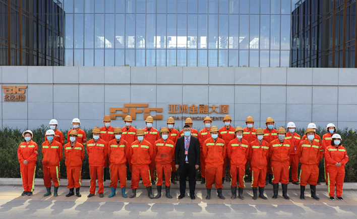 外墻團(tuán)隊(duì)1